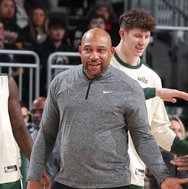 关于风云突变密尔沃基雄鹿赛前止住颓势，意甲版图或变，更衣室稳定，阵容厚度经受考验的信息-开云体育